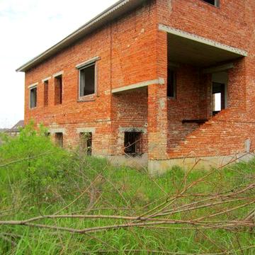 Будинок особняк село Угринів. Всі комунікаціі Власник ділянка 9 сот