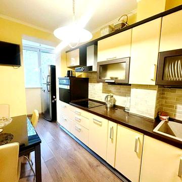 Сдам 2 комнатную квартиру в Приморском районе рядом с Аркадией