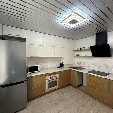 Продам квартиру 101 кв.м р- н Сільпо