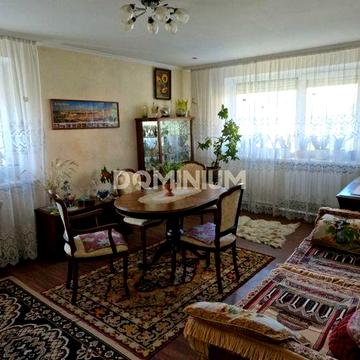 Продається дворівнева квартира у смт. Вишково