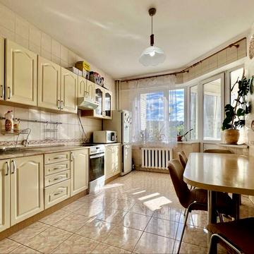 Оренда 3к квартири Сім`ї Прахових (Гайдара), 27 Олімпійська, Вокзальна