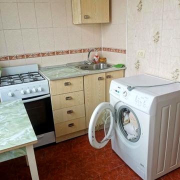 Шарикова вул., 42