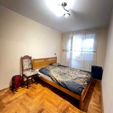 Євгена Коновальця вул., 46