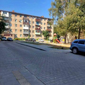 Продається 3 к. квартира в м. Луцьку в р-ні Київського майдану