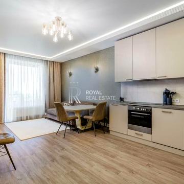 Лабораторна вул., 7