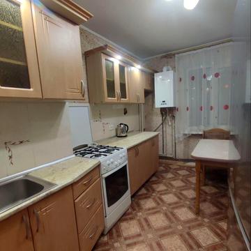 Української Дивізії вул., 14