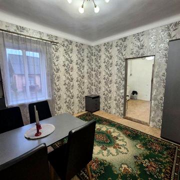 Продам будинок по вул.Депутатська