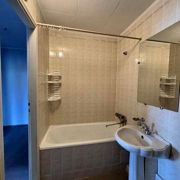 Продам 2-к.квартиру покращенного планування