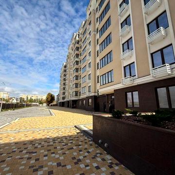 Большая 2к в новом доме с паркоместом