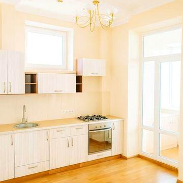 Оренда 3-кімнатної квартири Антоновича Площа Українських Героїв