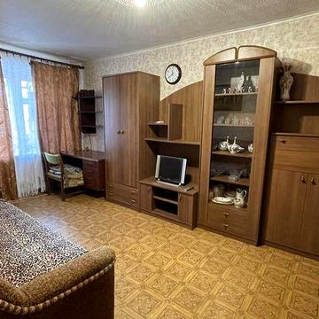 Сдам 1 к.кв.  ул. Каденюка 35/2, метро Армейская
