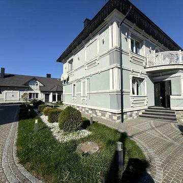 Продається 2-ва будинки Годилів