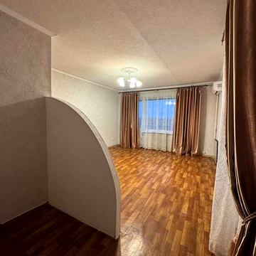 Продам 1 кім квартиру на 7 поверсі