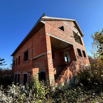 Продаж будинок 290м. Ділянка 9с. Угринів. Боднарчик. Світло. Газ. Вода