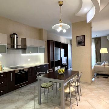 Французький бульв., 15