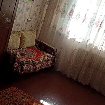 Академіка Заболотного вул., 12