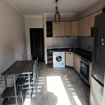 Продам 1 ком квартира на Сахарова 26, ЖК "Дубки".
