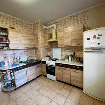 1-я квартира , в новом доме , на Таирова