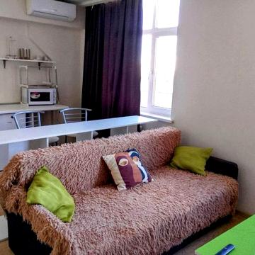 Машинобудівна вул., 41