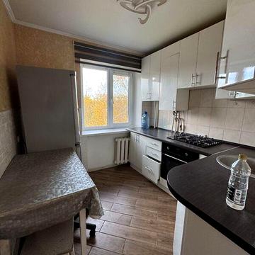 Довгострокова оренда 1к Квартира Космонавтів проспект