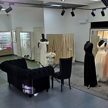 Богдана Хмельницького вул., 20