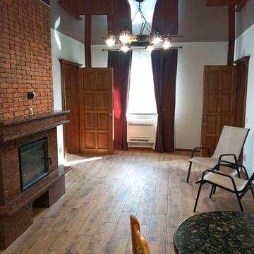 Здаеться 2 кімнатна кіартира та кухня-студія