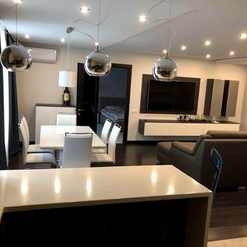 2 кім. Кв. Студія в центрі міста