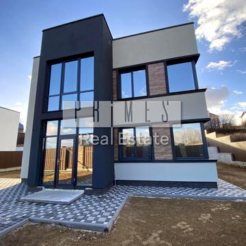 Вишнева вул.