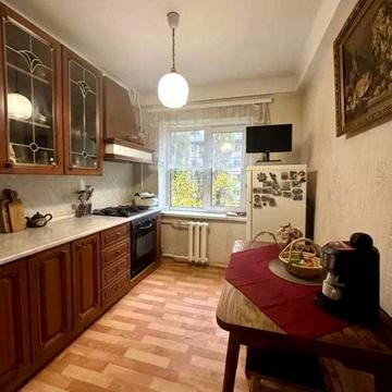 Михайла Донця вул., 19-А