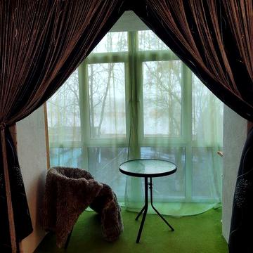 Центр. Оренда 1 кімнатної квартири-студії з видом на Дніпро.