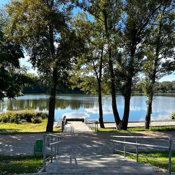 ПРОДАЖ 3-кімнатної квартири з видом на озеро