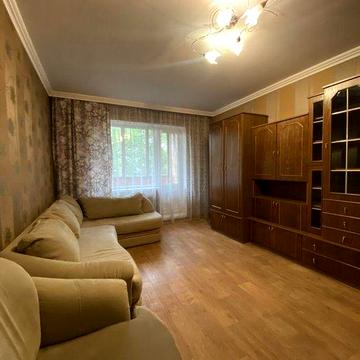 Здається в оренду 2 кімнатна квартира, вул. Деміївська, 51