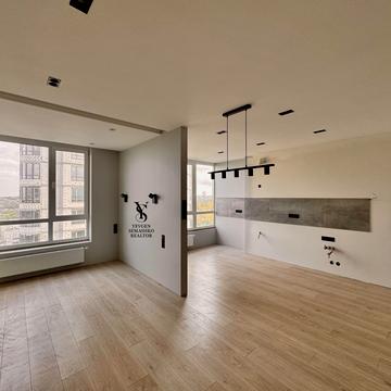 Кадетський Гай вул., 12