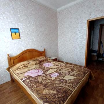 Мостова вул., 2