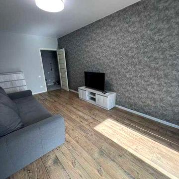 Аренда 1 комнатной квартиры ж\м Тополь