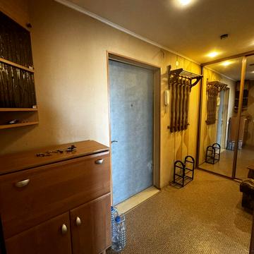 Березняківська вул., 16