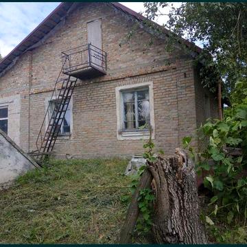 Продам будинок може бути як дача близько ліс,ставок для риболовлі