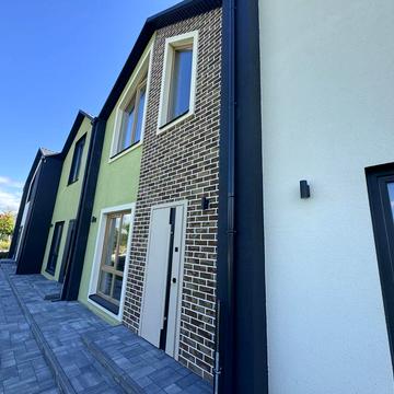 Продаж готового тауна «Pro Misto»  , перша лінія 55 кв м , без комісії