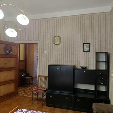 Сдам 3-ую квартиру ул.Сегедская/пр.Гагарина сталинка 75м 10500грн газ