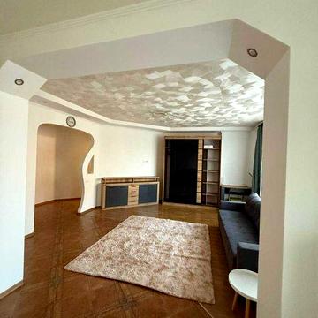 2 кім 77 мкв євроремонт вул Гришка Мих 9, смт Позняки