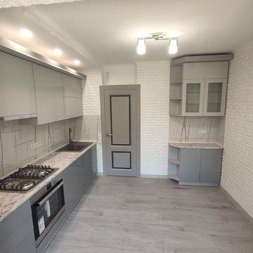 3 кім.квартира вул.П.-Кільцева,25