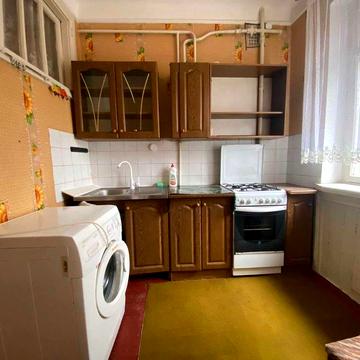 Здам 1-но кімнатну в районі ПЕД Університета