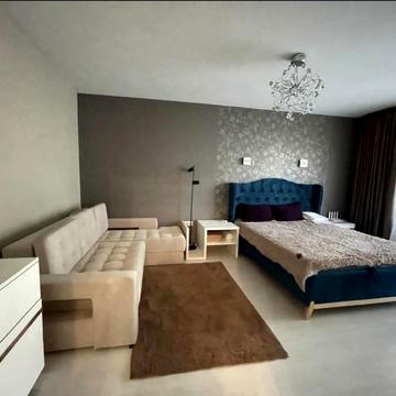 Лесі Українки бульв., 24