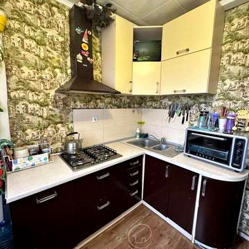 3к квартира на І.Сірка (23шк)