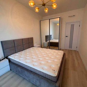 Сдаю свою квартиру  на Краснова