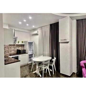 Перлинна вул., 3