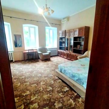 Срочно сдам 2 комнатную квартиру на  Михайловской / Мельницкая