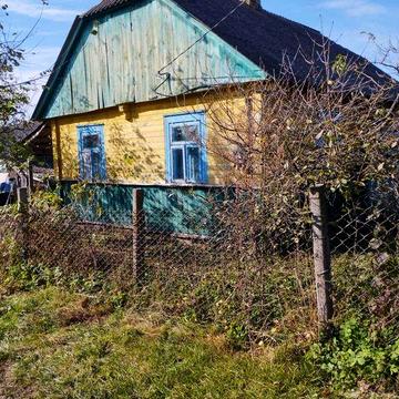 Продається старий будинок в селі Сомин