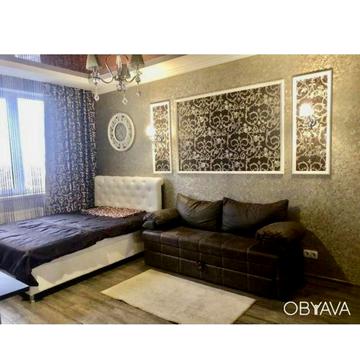 Середньофонтанська вул., 35