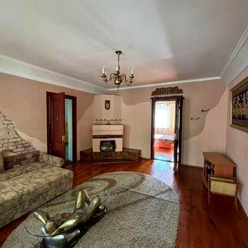 Оренда 3-к квартири в центрі міста